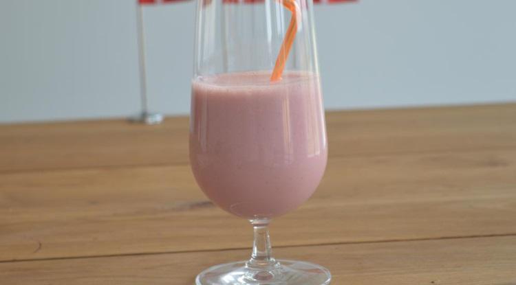 Opskrift smoothie - med jordbær